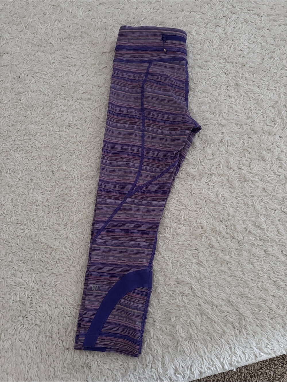 Lululemon cropped leggings